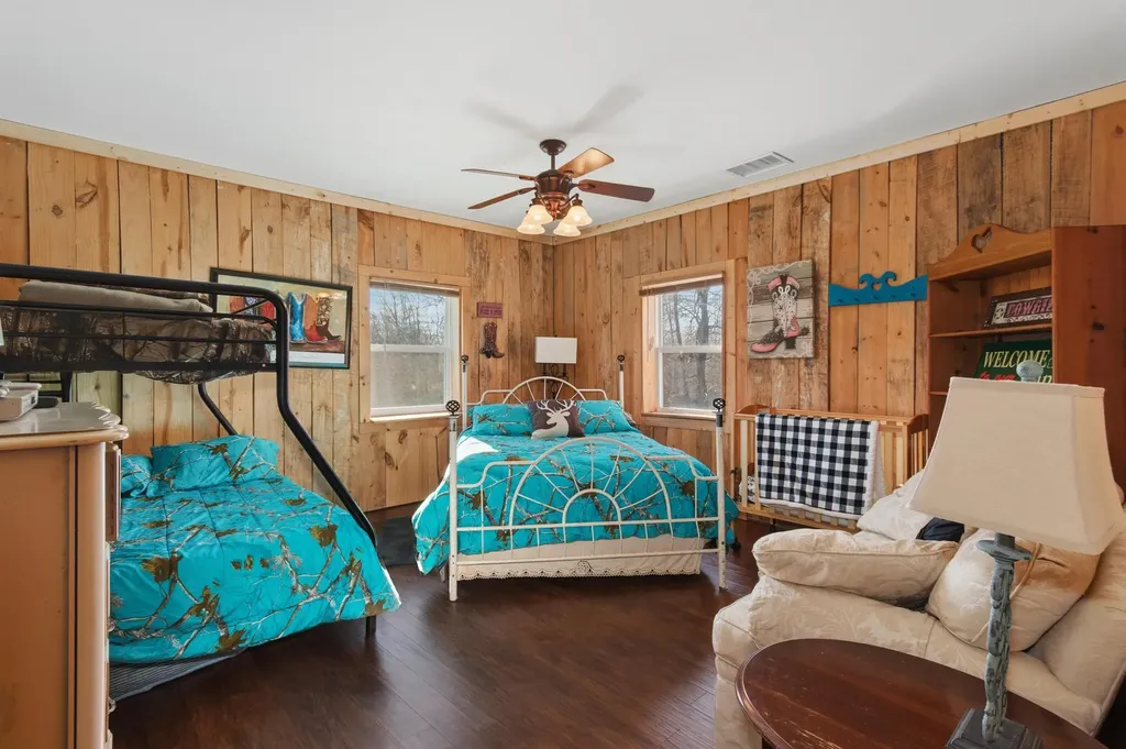 75 William Curnel Road Marion KY 42064