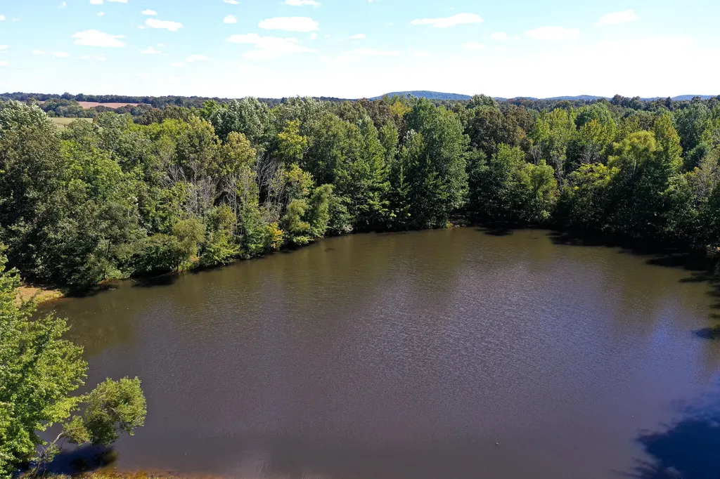 75 William Curnel Road Marion KY 42064