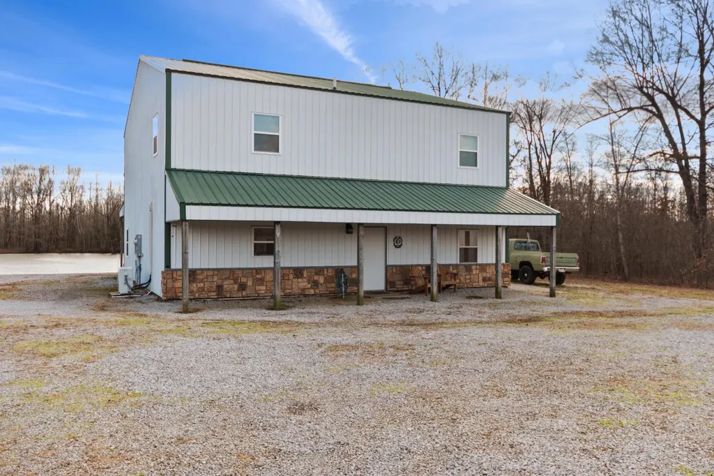 75 William Curnel Road Marion KY 42064