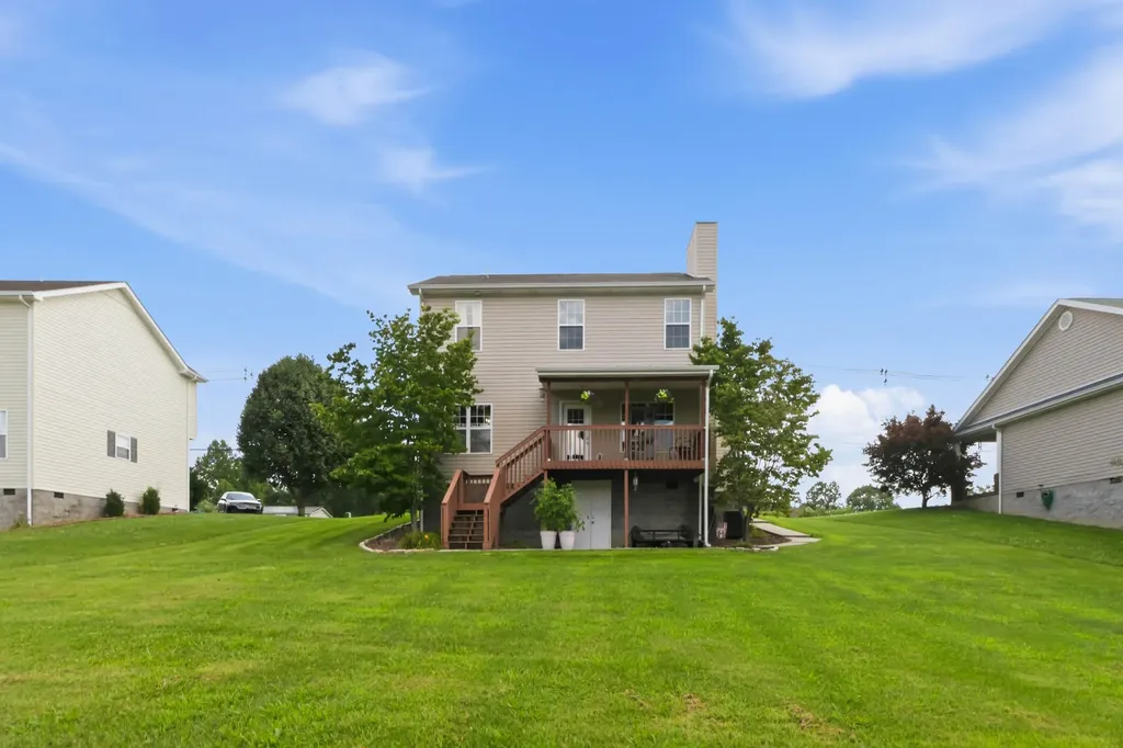752 County Farm Road London KY 40741