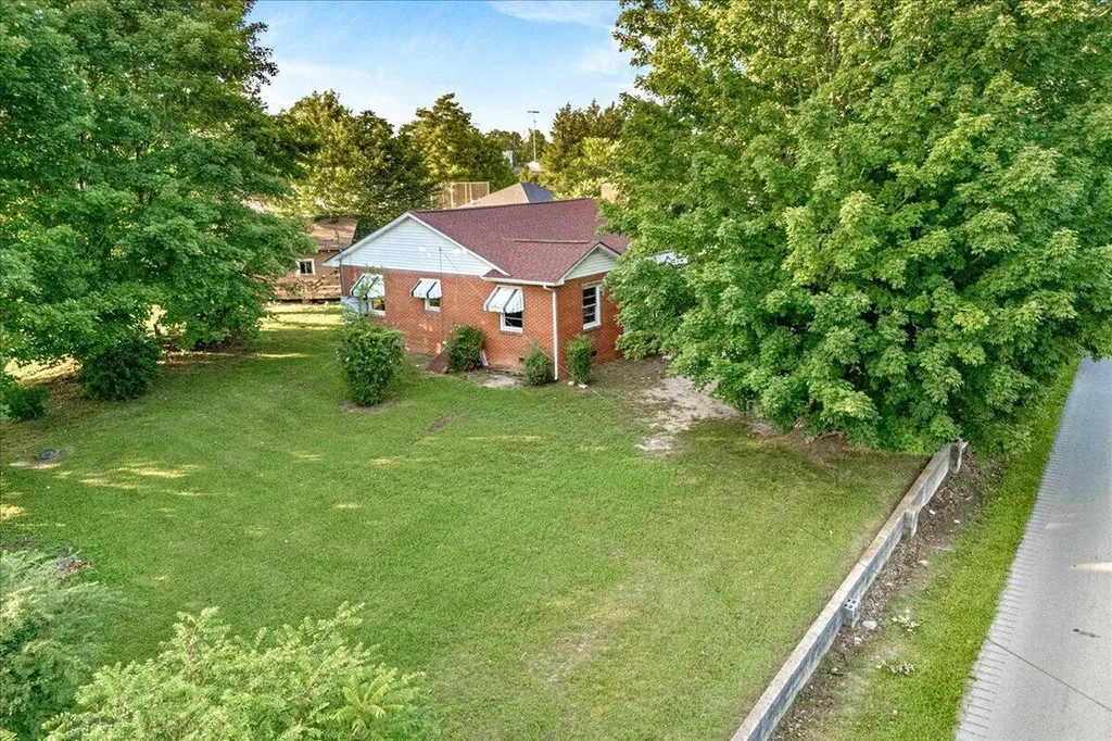 1110 Main Street Williamsburg KY 40769