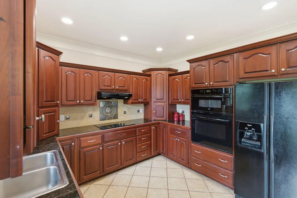 103 Birkdale Drive Georgetown KY 40324