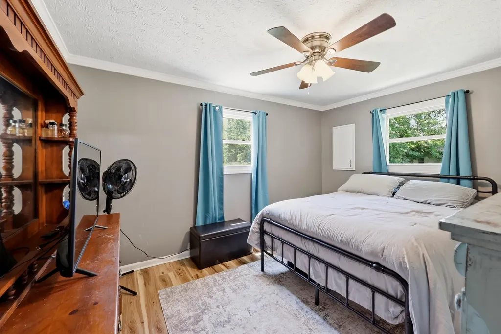 1919 Gilberts Creek Road Lancaster KY 40444