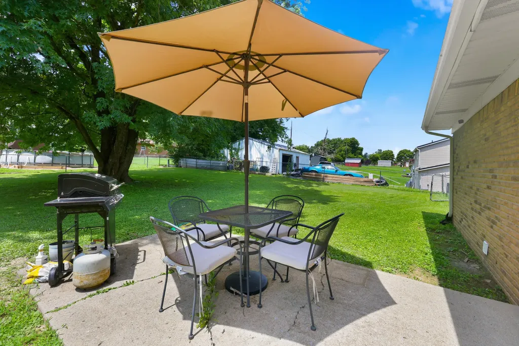 1919 Gilberts Creek Road Lancaster KY 40444