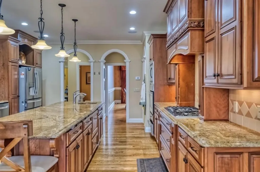 122 Fairway Acres Drive Dunmor KY 42239