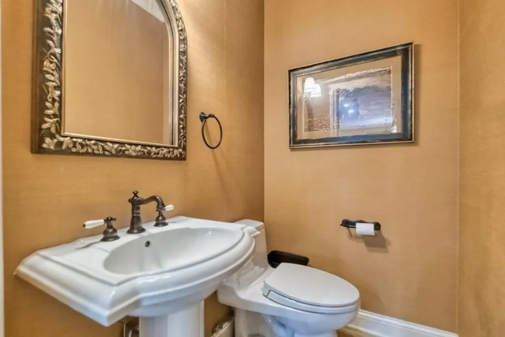 122 Fairway Acres Drive Dunmor KY 42239