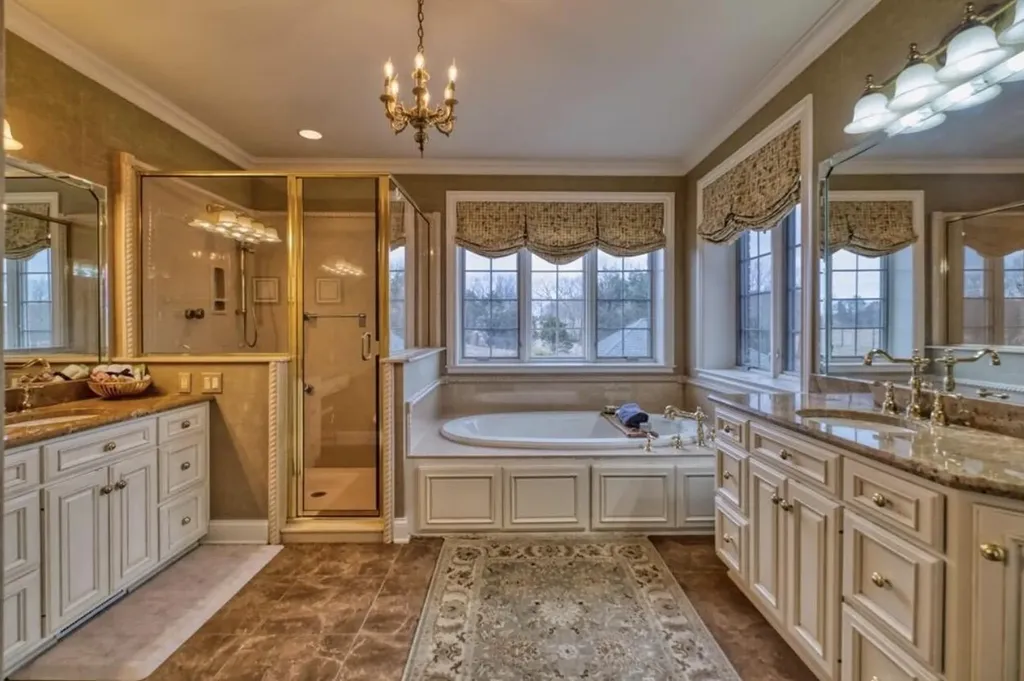 122 Fairway Acres Drive Dunmor KY 42239