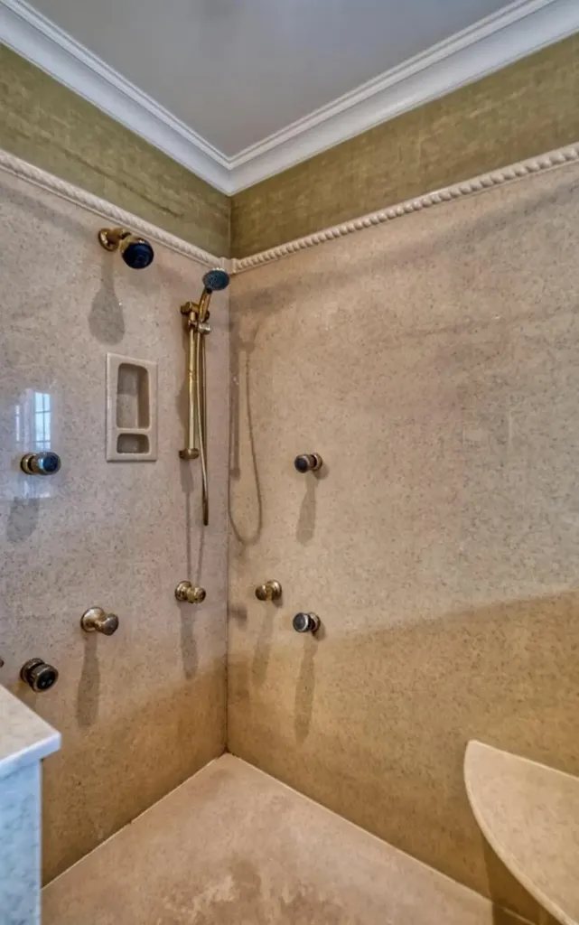 122 Fairway Acres Drive Dunmor KY 42239