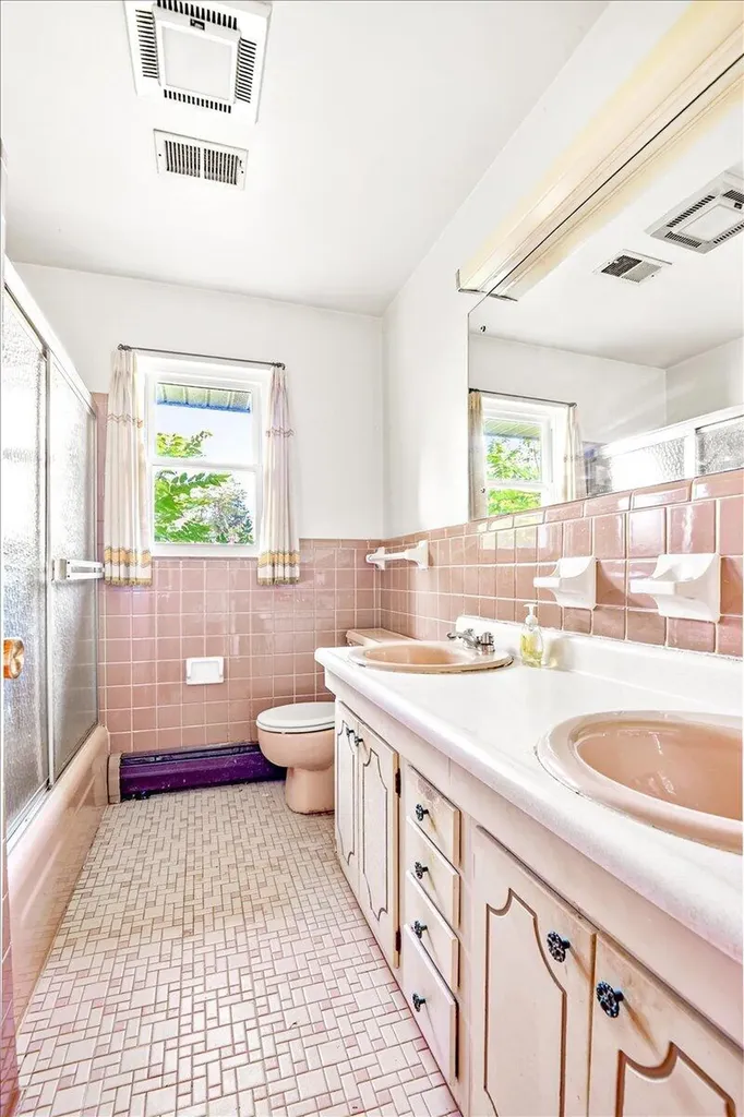 20 N 12th Street Williamsburg KY 40769