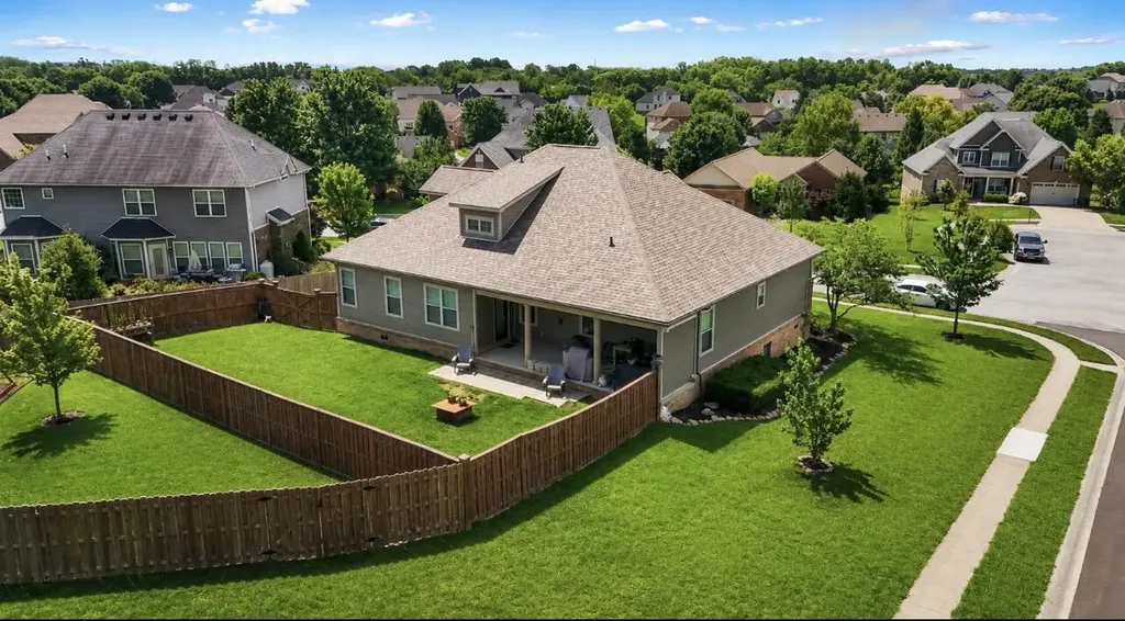6001 Crabapple Road Versailles KY 40383