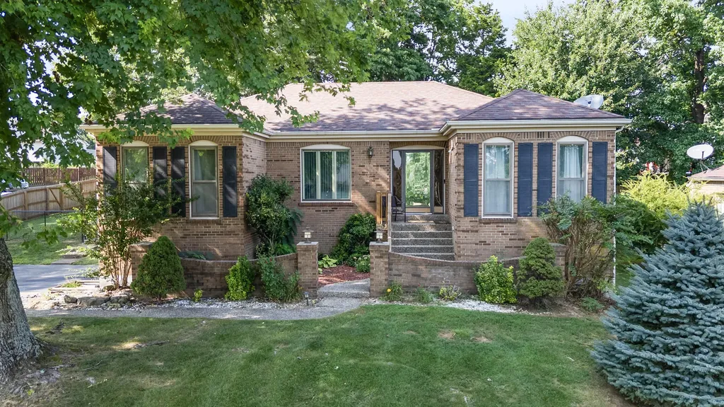 7401 Rambo Way Louisville KY 40228