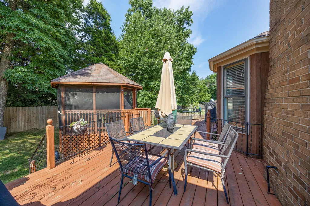 7401 Rambo Way Louisville KY 40228