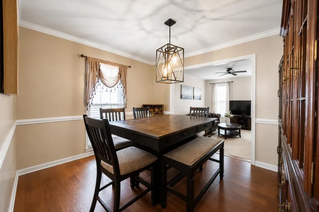 7401 Rambo Way Louisville KY 40228