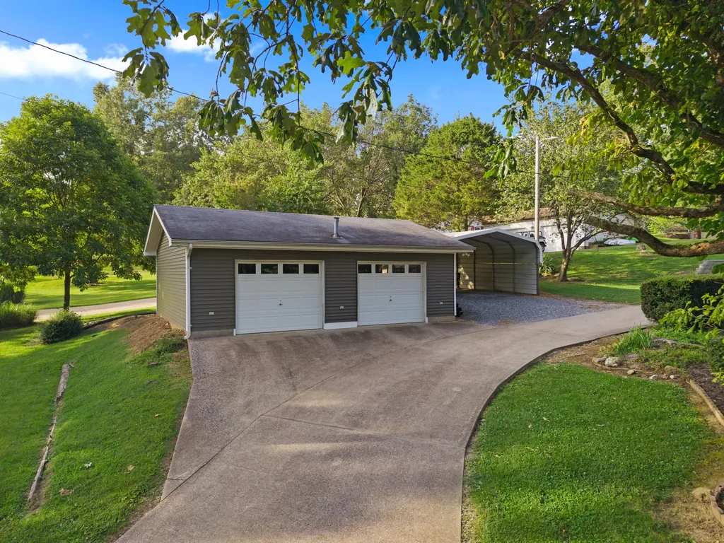 332 Red River Road Gilbertsville KY 42044