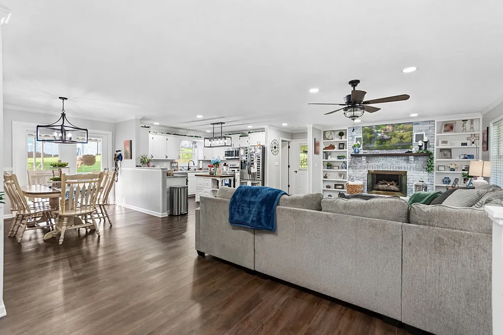 332 Red River Road Gilbertsville KY 42044