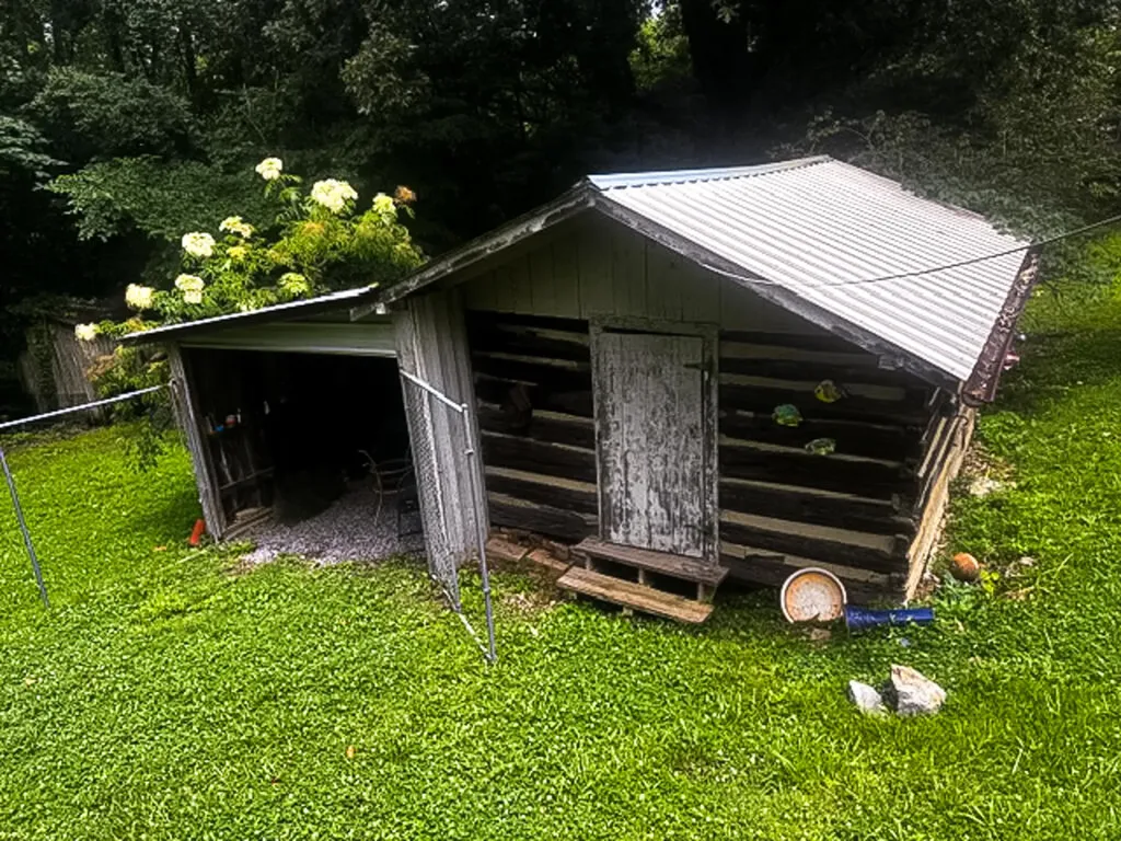 410 Canton Lakeshore Drive Cadiz KY 42211