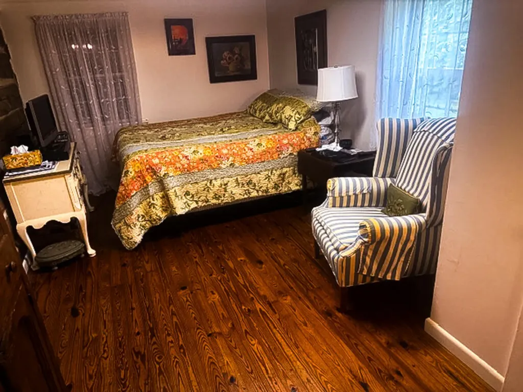 410 Canton Lakeshore Drive Cadiz KY 42211