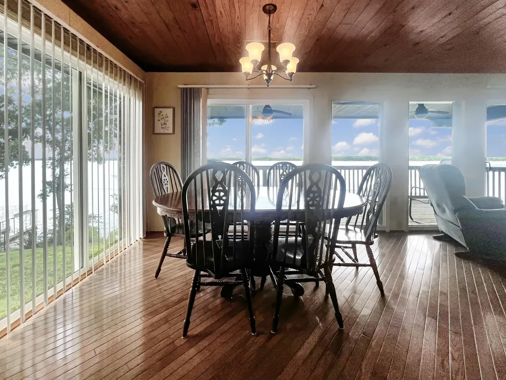 173 Arthur Court Gilbertsville KY 42044
