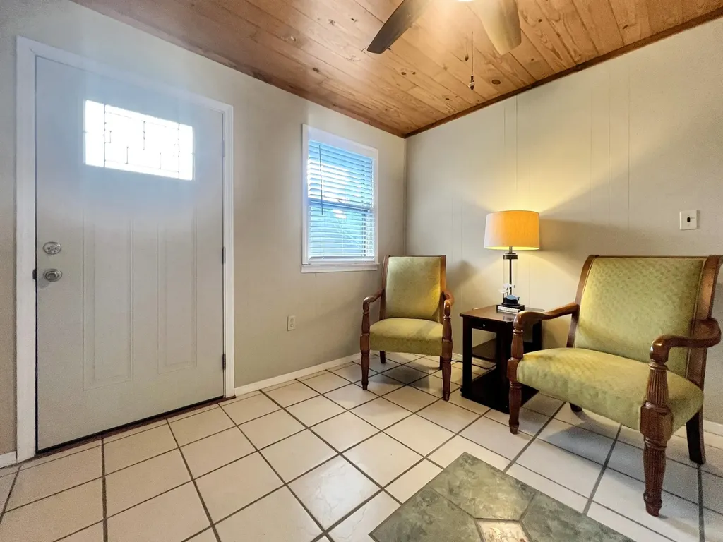 173 Arthur Court Gilbertsville KY 42044