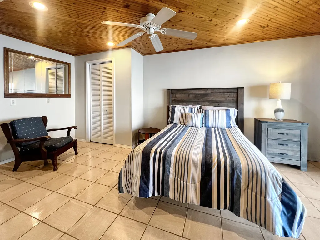 173 Arthur Court Gilbertsville KY 42044