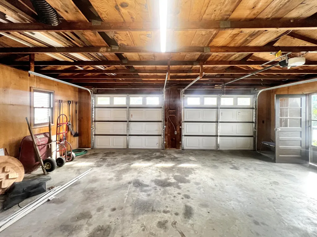 173 Arthur Court Gilbertsville KY 42044