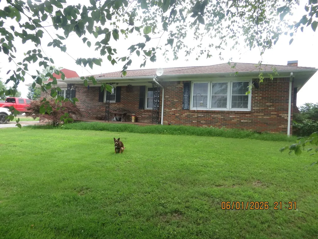 4870 State Highway 288 Clinton KY 42031