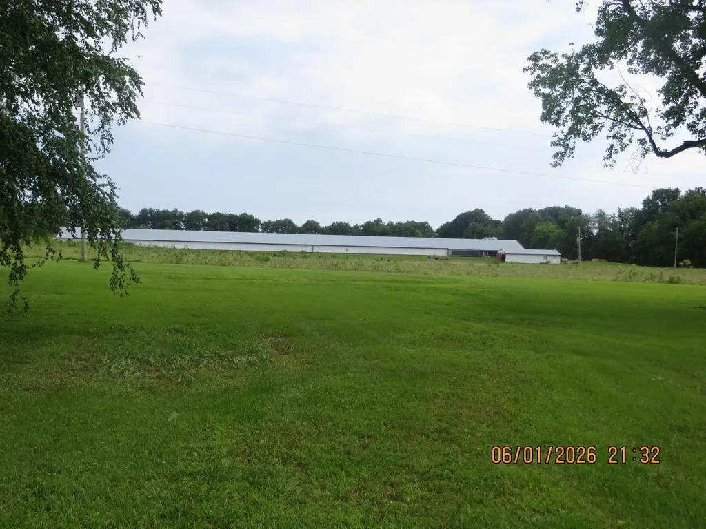 4870 State Highway 288 Clinton KY 42031