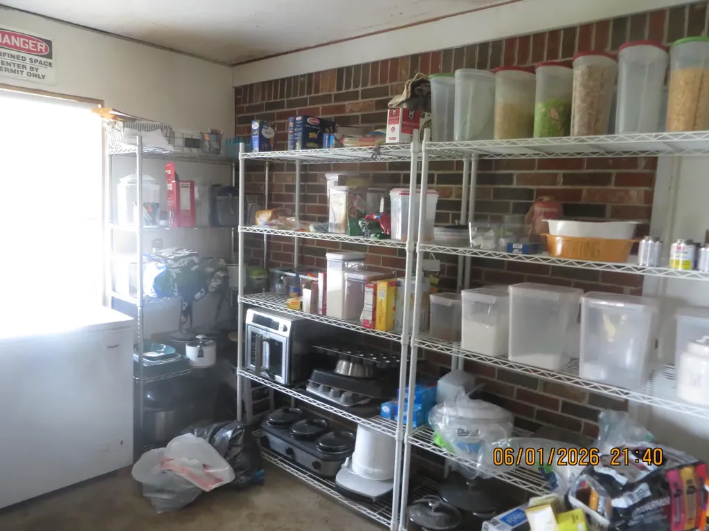 4870 State Highway 288 Clinton KY 42031