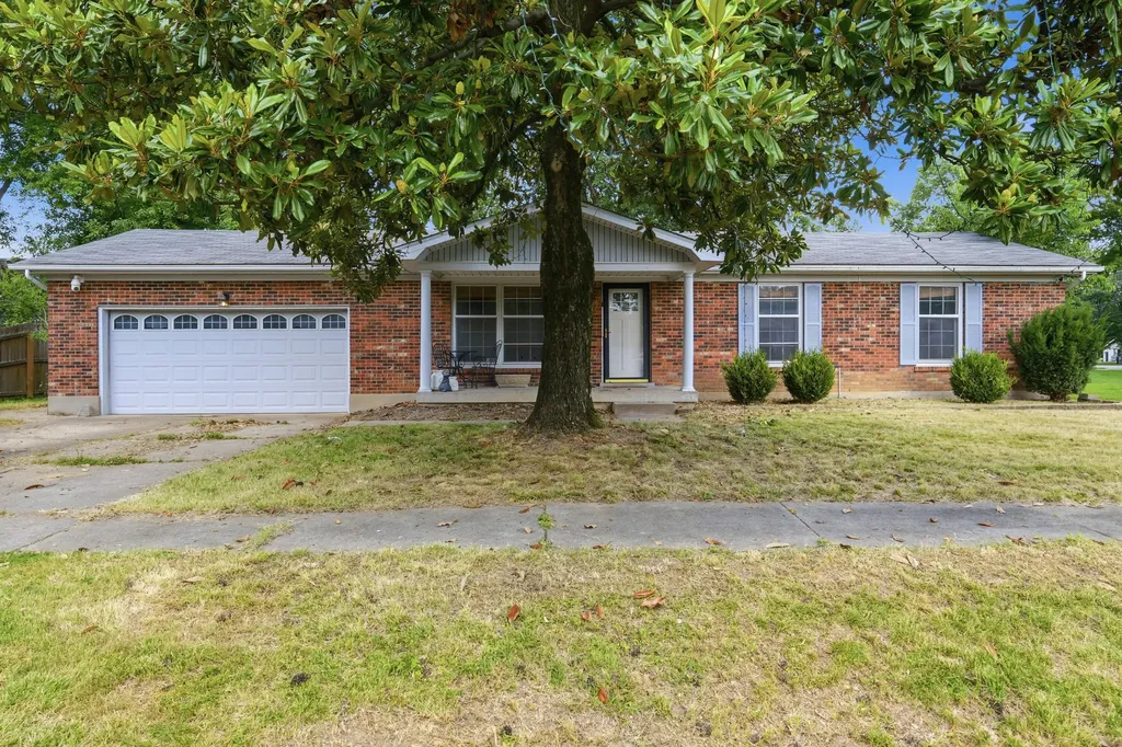 6502 Cady Drive Louisville KY 40258