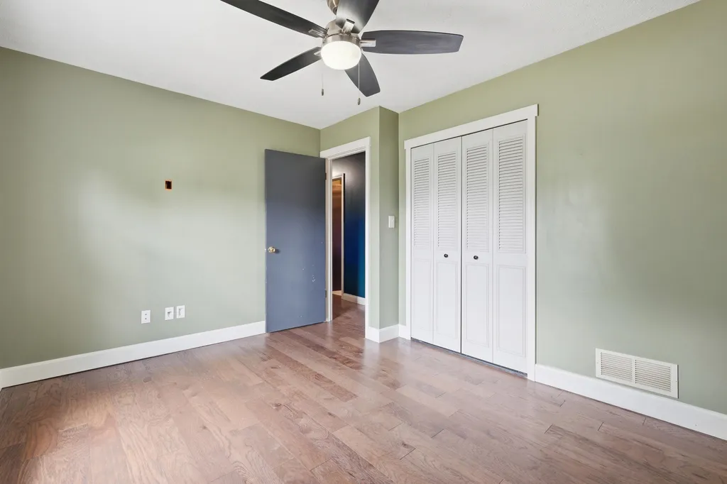 6502 Cady Drive Louisville KY 40258