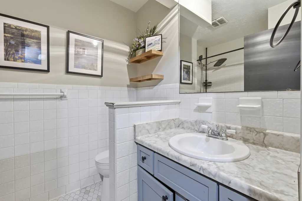 6502 Cady Drive Louisville KY 40258