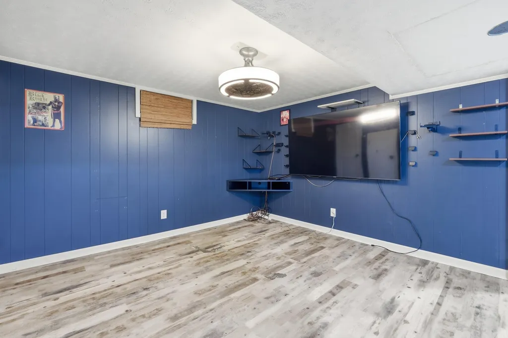 6502 Cady Drive Louisville KY 40258