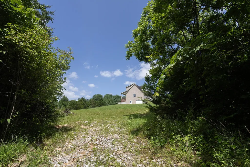 399 Harlow Lane Harrodsburg KY 40330