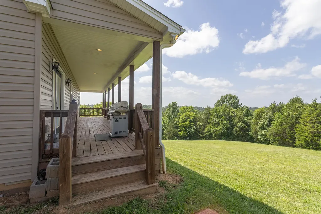 399 Harlow Lane Harrodsburg KY 40330