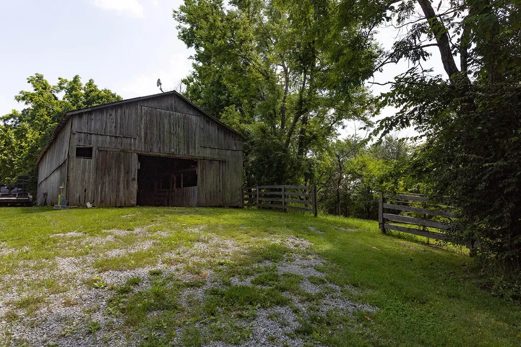 399 Harlow Lane Harrodsburg KY 40330