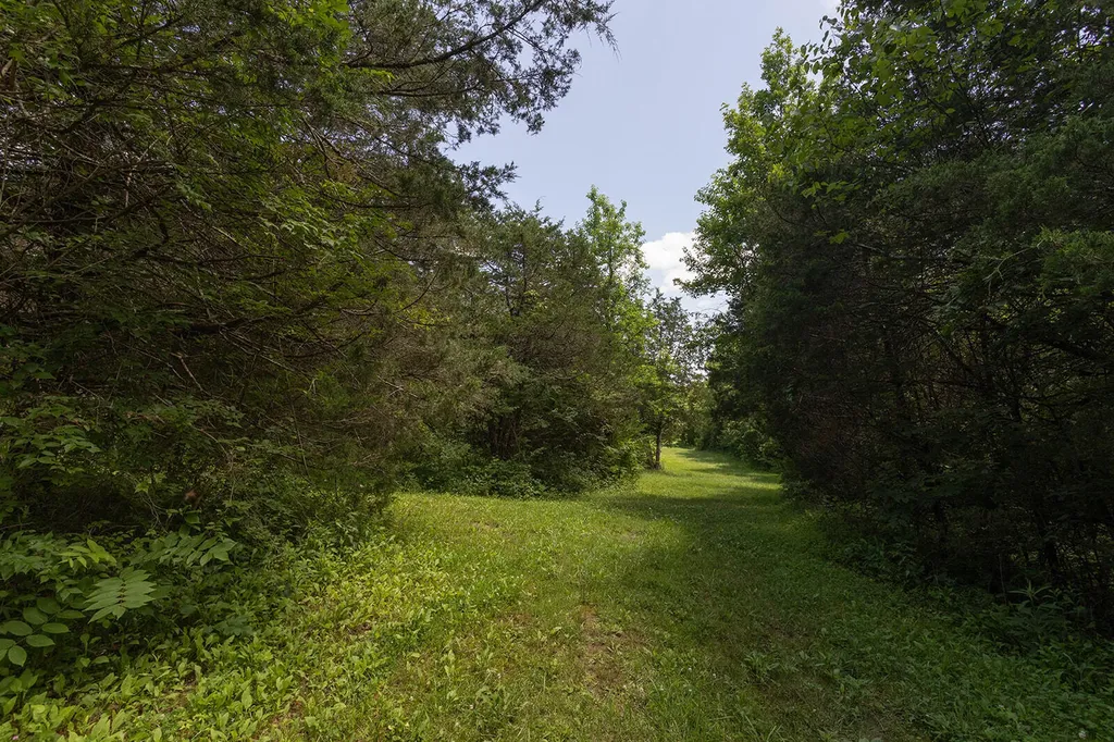 399 Harlow Lane Harrodsburg KY 40330