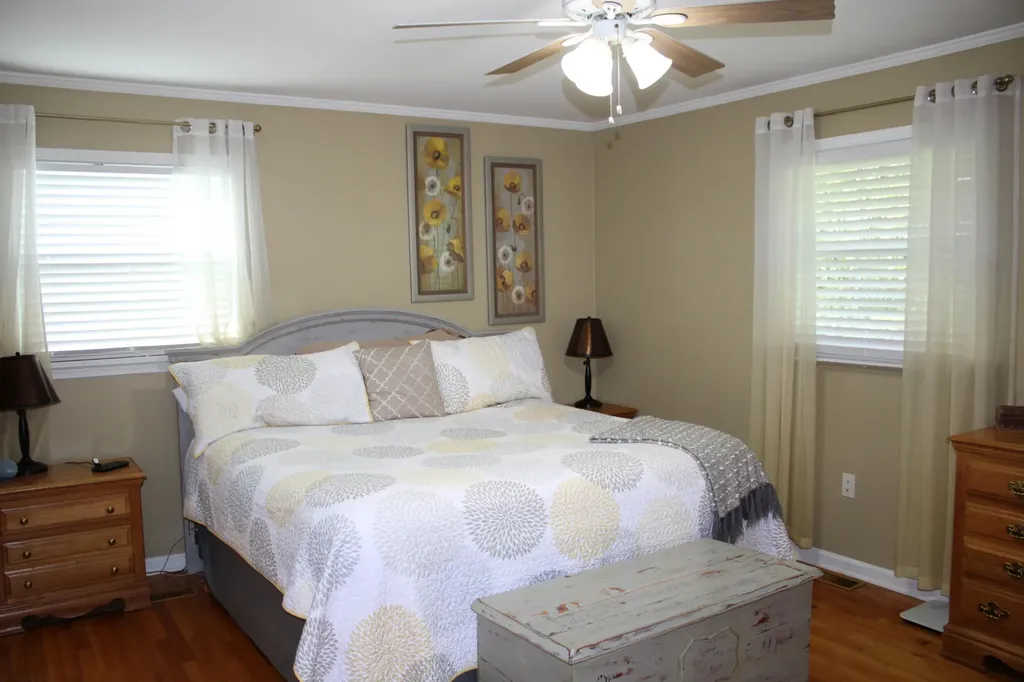 204 Pepper Lane Paducah KY 42001
