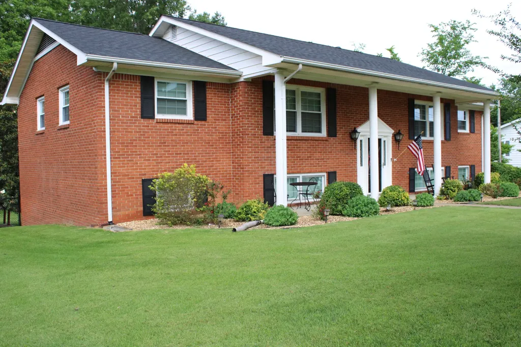 204 Pepper Lane Paducah KY 42001