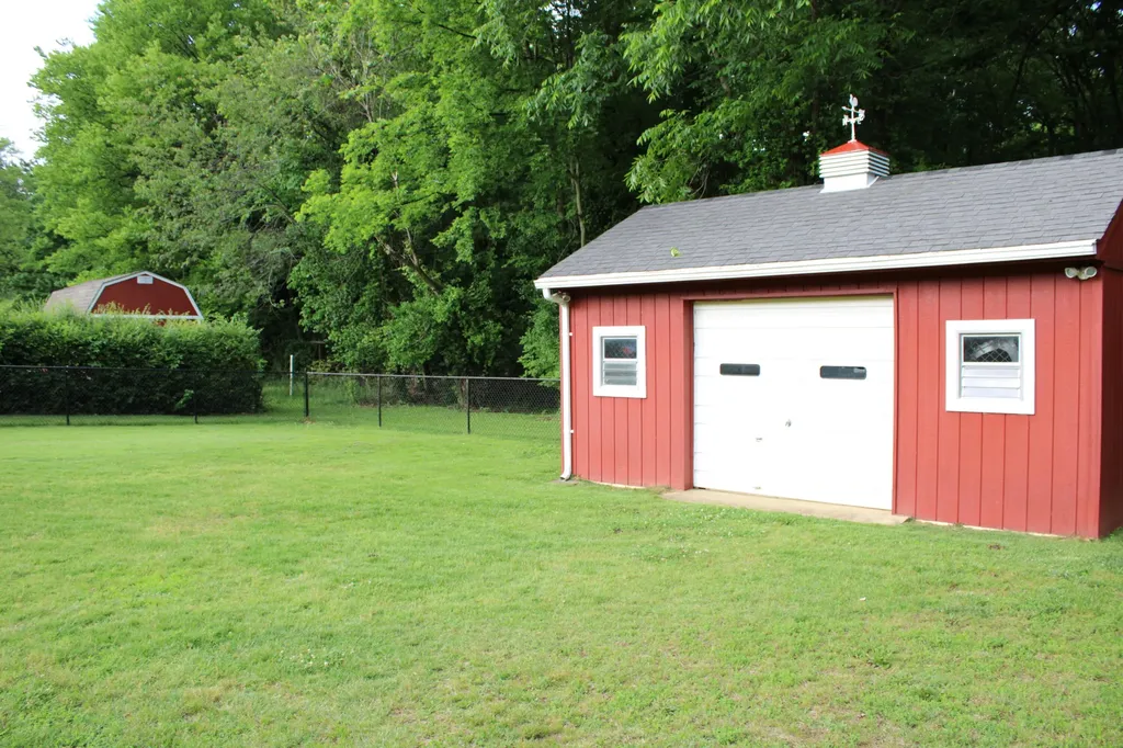 204 Pepper Lane Paducah KY 42001