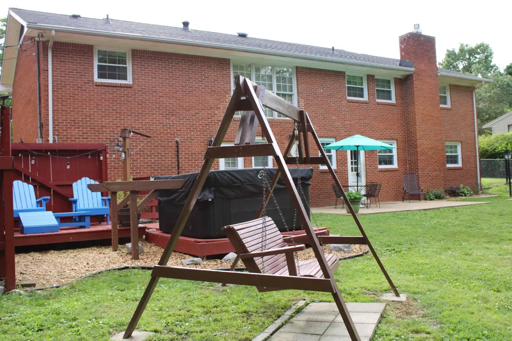 204 Pepper Lane Paducah KY 42001