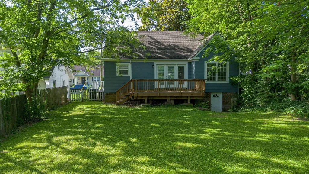 2813 Clark Street Paducah KY 42001