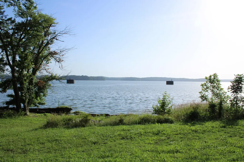 Lot #73 & #74 Rolling Mill Road Eddyville KY 42038