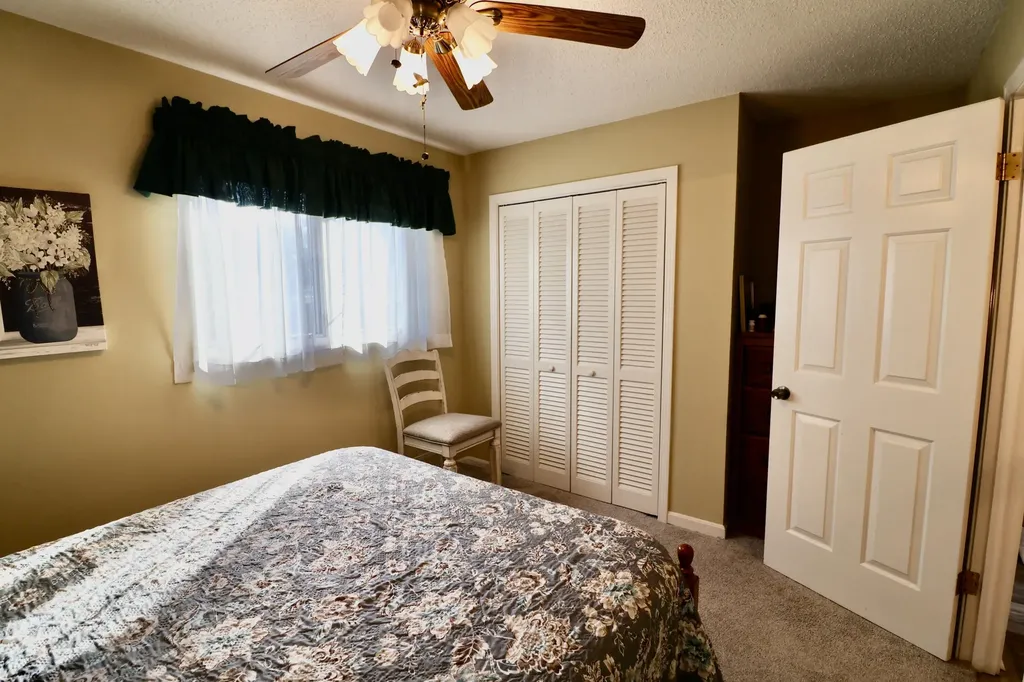 588 Bay Lane Cadiz KY 42211