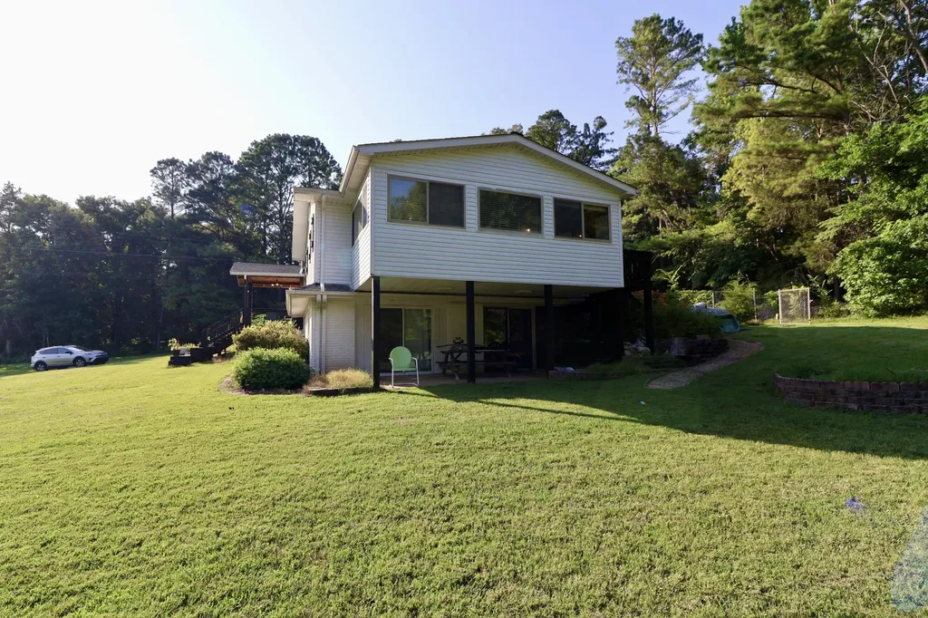 588 Bay Lane Cadiz KY 42211