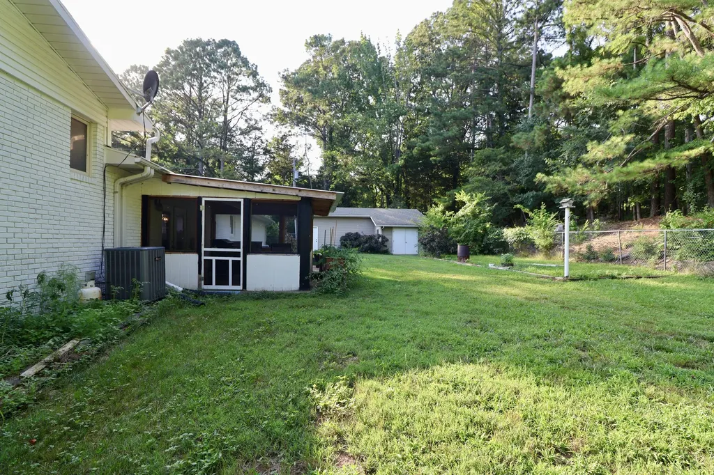 588 Bay Lane Cadiz KY 42211