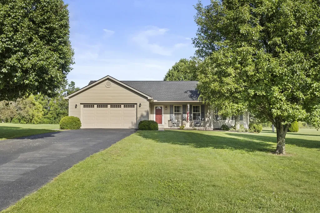 320 Kings Trace Drive Berea KY 40403