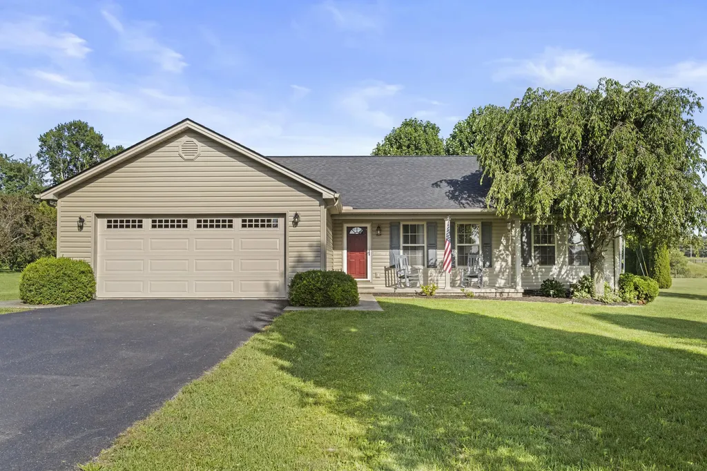320 Kings Trace Drive Berea KY 40403