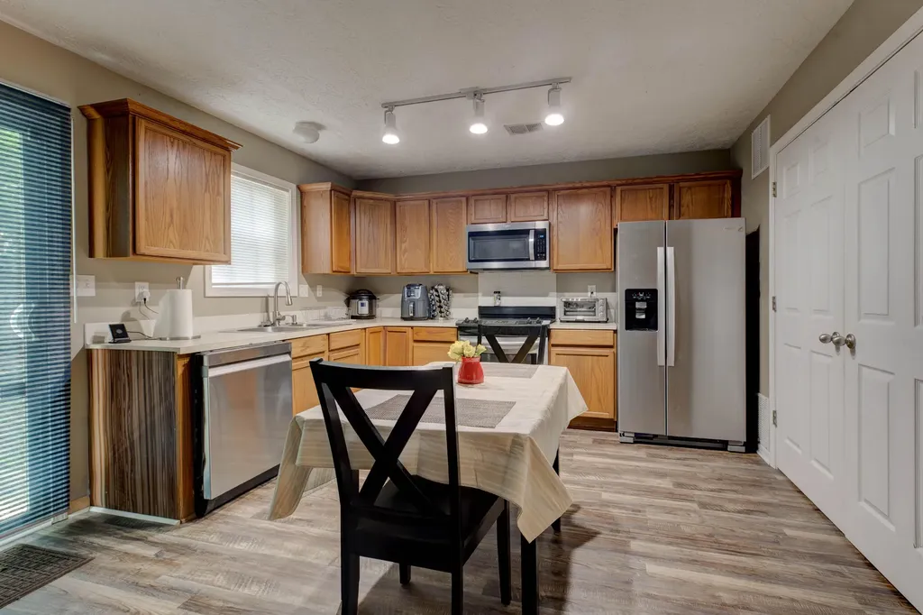 124 W Chopin Way Georgetown KY 40324
