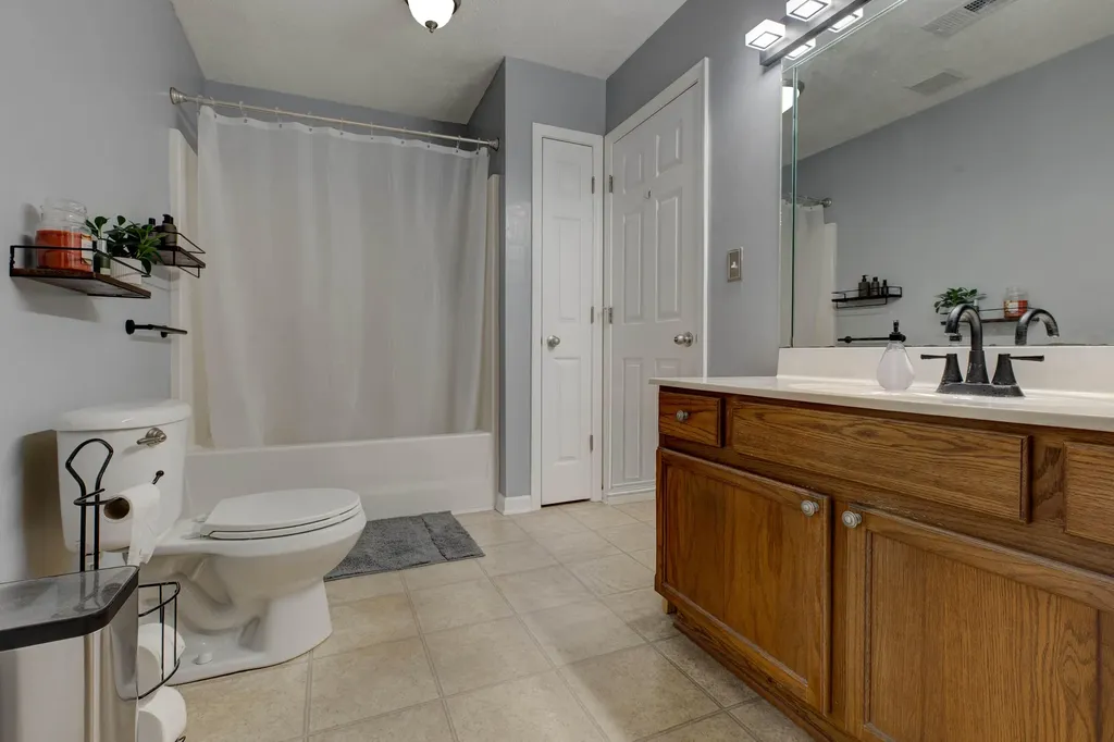 124 W Chopin Way Georgetown KY 40324