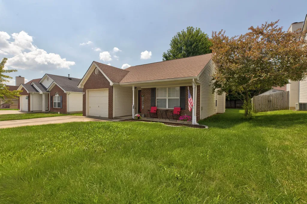 124 W Chopin Way Georgetown KY 40324
